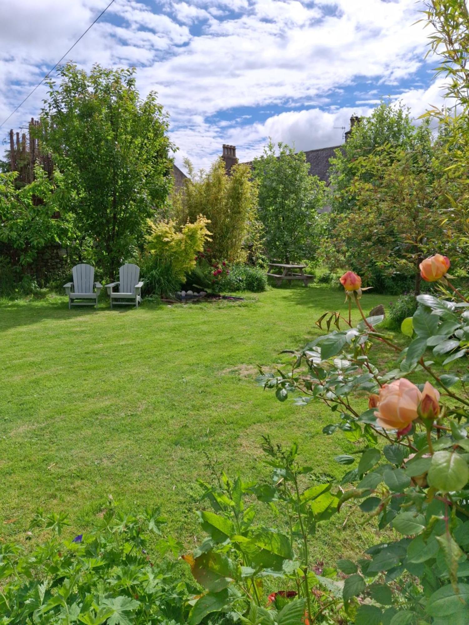 Aberlour Cottages - Bolthole & Retreat Exterior foto